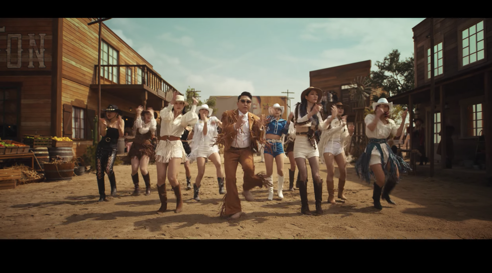 Legenda K-Popu Psy angażuje Sugę z BTS do nowej, wykręcającej ciało piosenki 'That That’