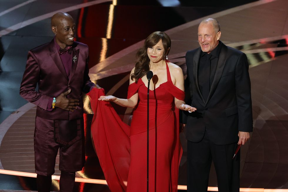 Rosie Perez twierdzi, że Woody Harrelson i Wesley Snipes byli „naćpani” podczas rozdania Oscarów