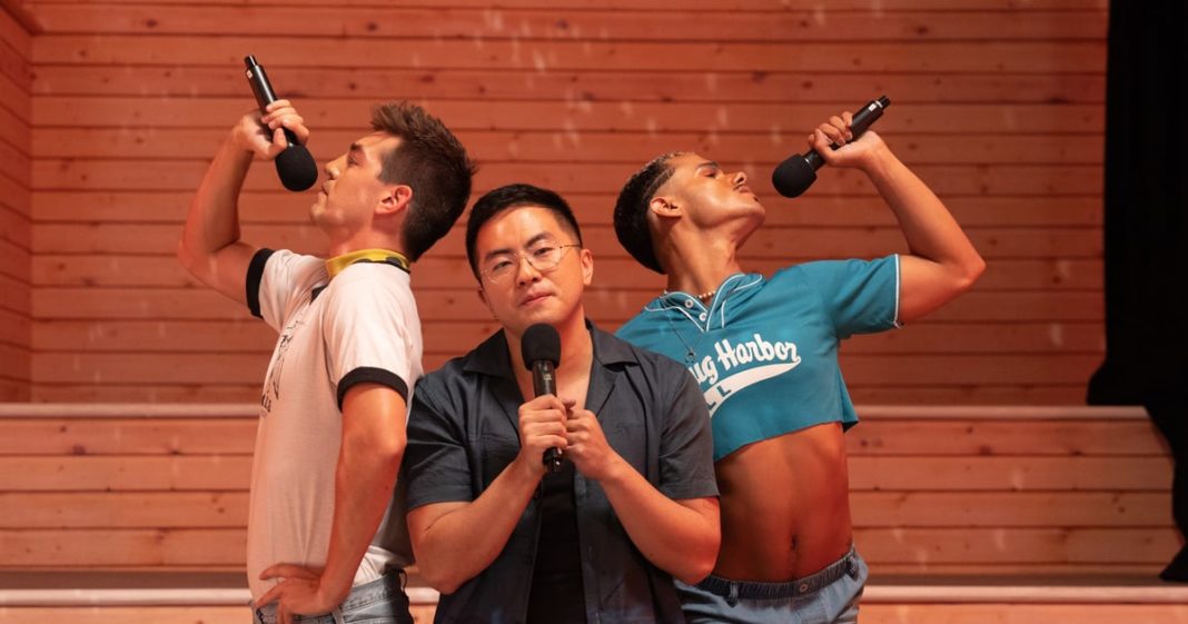 Bowen Yang i Joel Kim Booster szukają miłości i speedosów w zwiastunie „Fire Island” Hulu